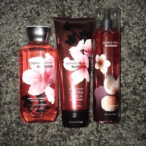 bath and body works Japanese cherry blossom set